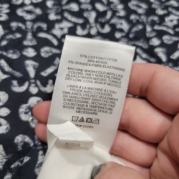 Express One Eleven White Buckle Strap V-Neck Basic Classic Summer Chic Tank Top  - Picture 6 of 6